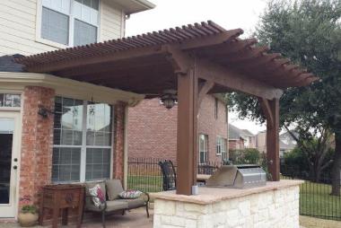 Arbor Staining in Carrollton, TX