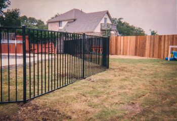 Powder Coated Galvanized Steel Wrought Iron Fence