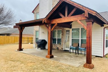 Flat With Gable Patio Cover in Southlake, TX