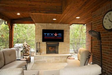 Cream Lueder Outdoor Fireplace in McKinney, TX