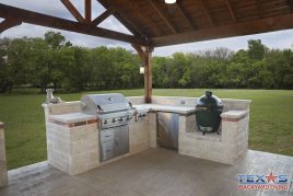 Austin Stone with Brick Border Outdoor Kitchen in Frisco, TX