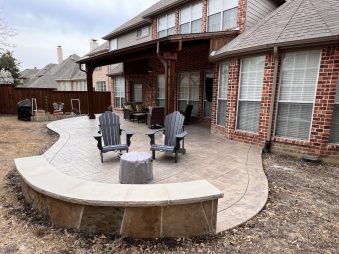 Oklahoma Stone Seat Wall