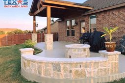 Austin Stone Seat Wall