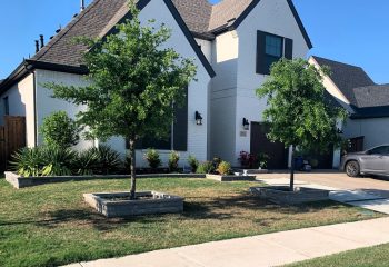 Charcoal Lueder Stone Flower Bed Border Frisco, TX