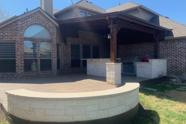 Austin Stone Seat Wall  in McKinney, TX