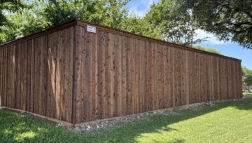 Western Red Cedar vs. Japanese Cedar Fences: Which One Should You Choose?